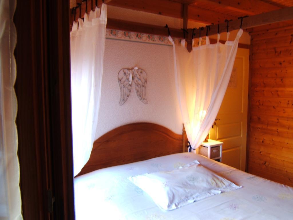 B&B Chalet L'Epinette Gérardmer Pokoj fotografie